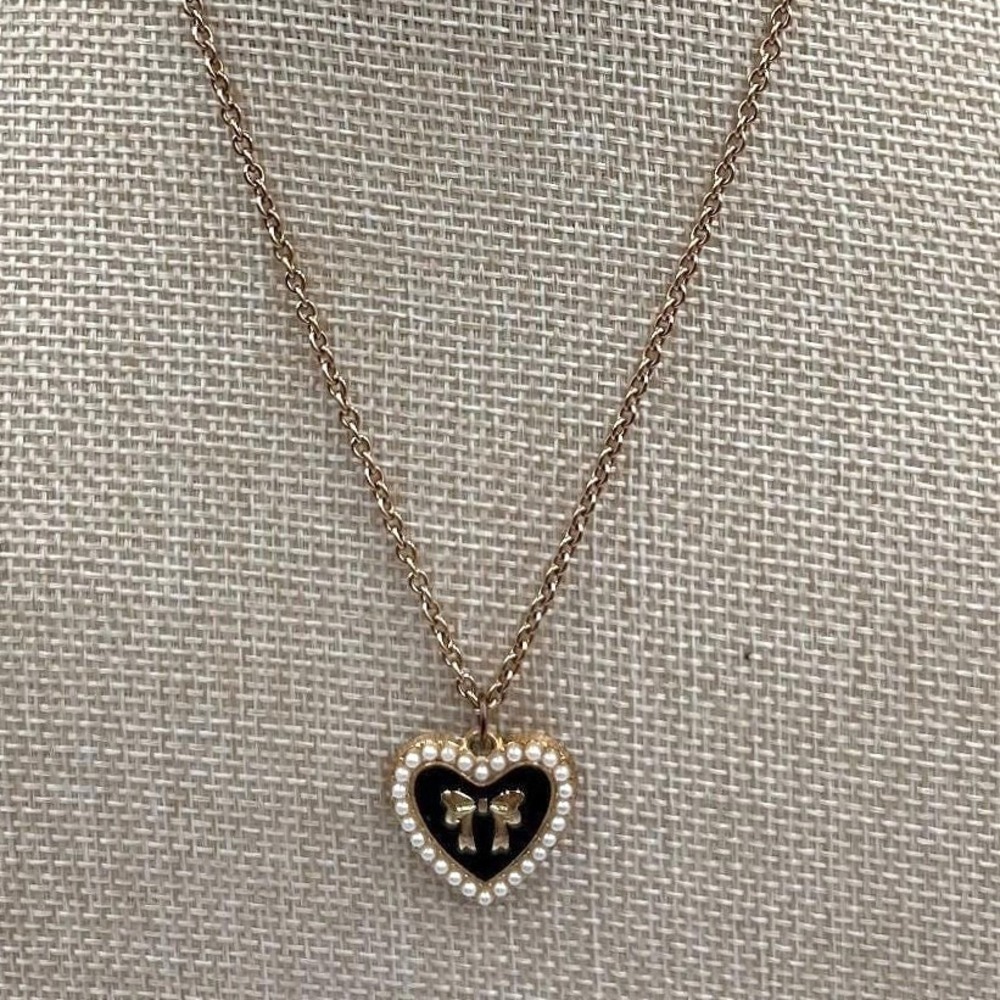 Vintage Black Enamel Heart Pendant Necklace Gold Tone Bow Faux Pearl Statement
